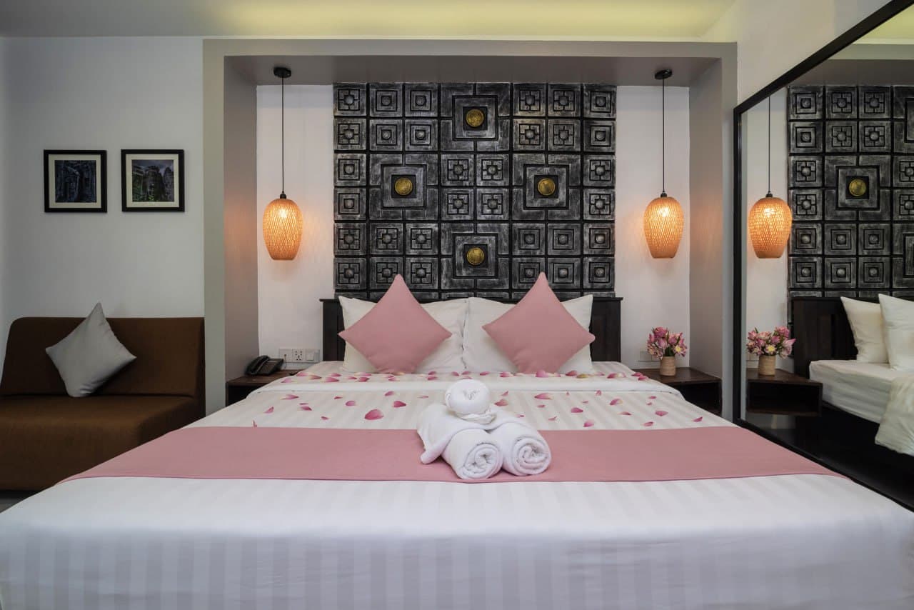 Deluxe King Room