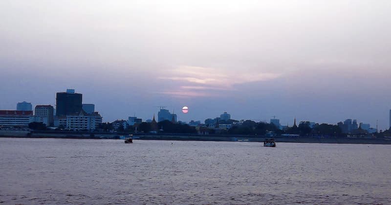 Phnom Penh: Crucero por el Mekong a la deriva