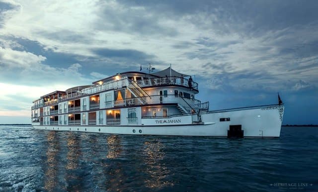 El crucero en el Jahan